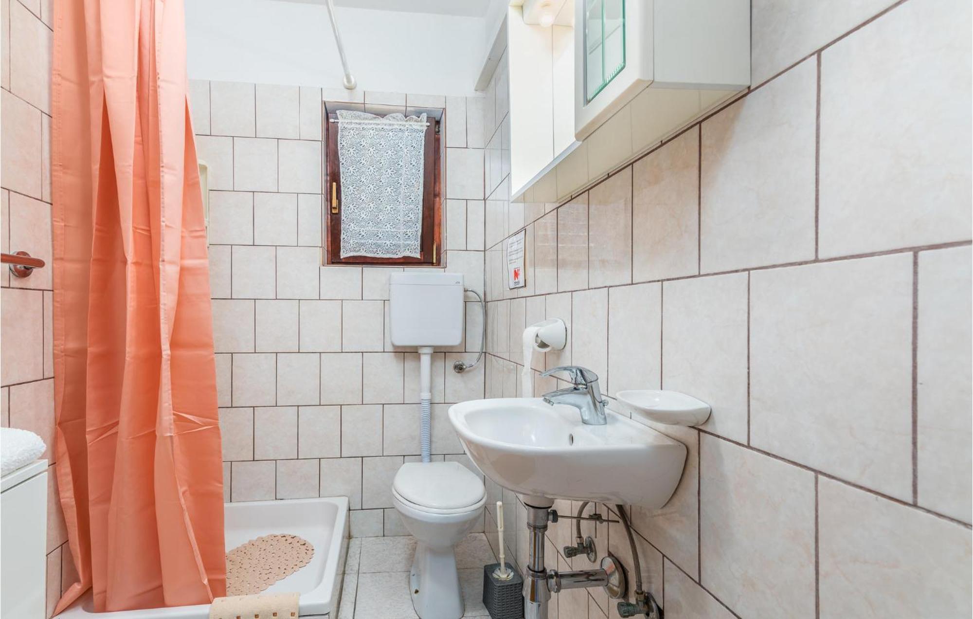 Gorgeous Apartment In Krk With Wifi Krk Town Exterior foto